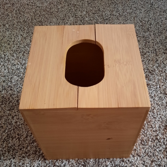 Wooden Tissue Box - Picture 2 of 3